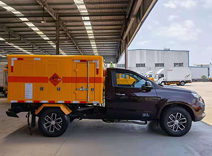 祁东爆破器材运输车