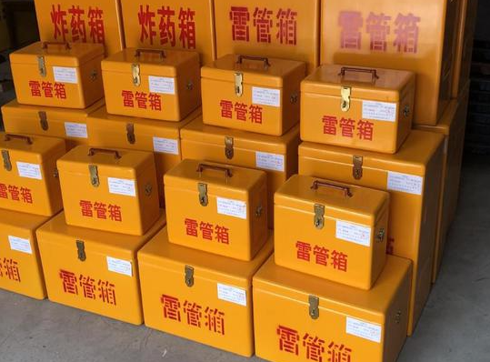 祁东玻璃钢雷管箱的使用寿命一般是多少？